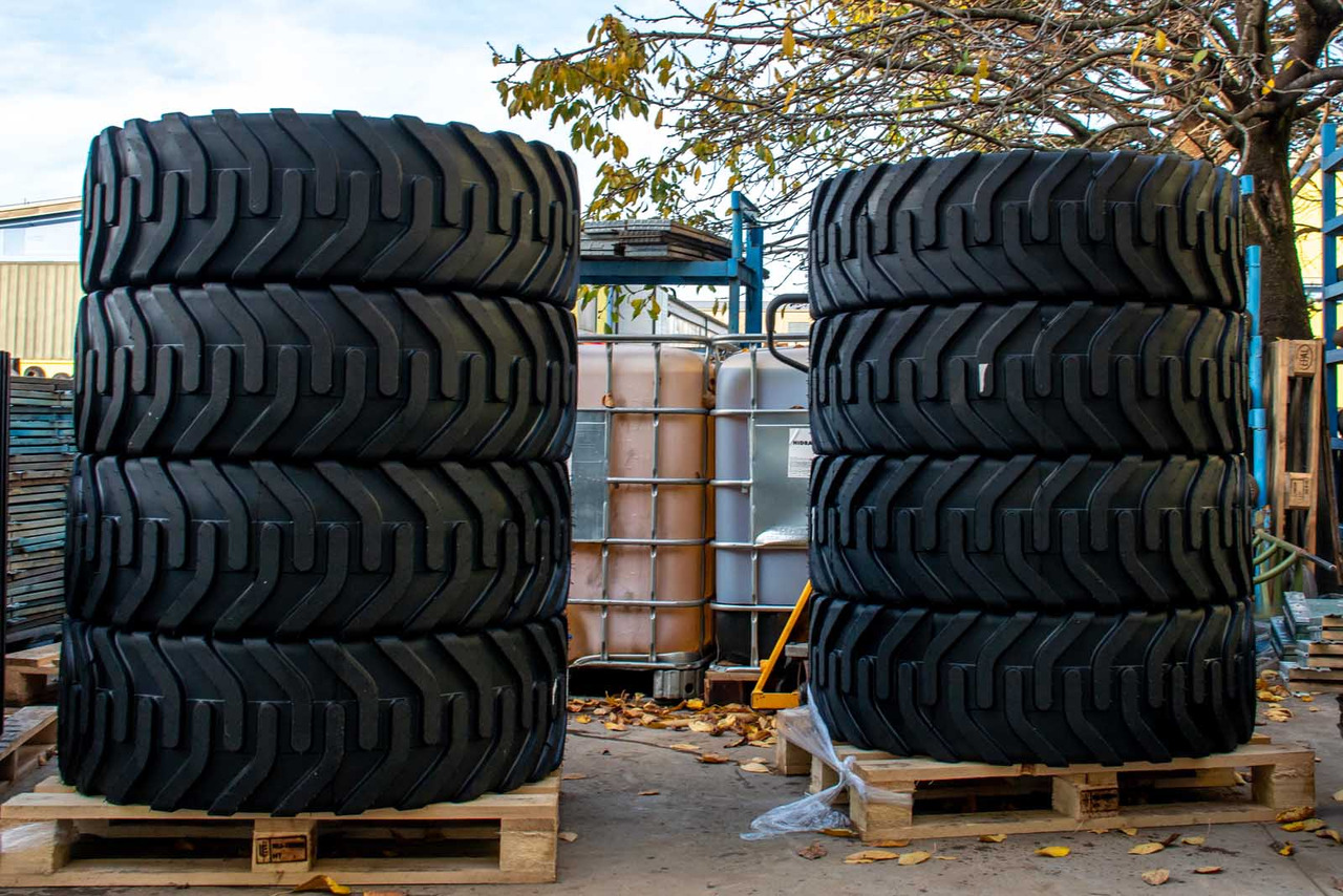 Bandenmarkt 315/70R22.5 - Комплект колела за Багер: снимка 4 Bandenmarkt 315/70R22.5 - Комплект колела за Багер: снимка 4