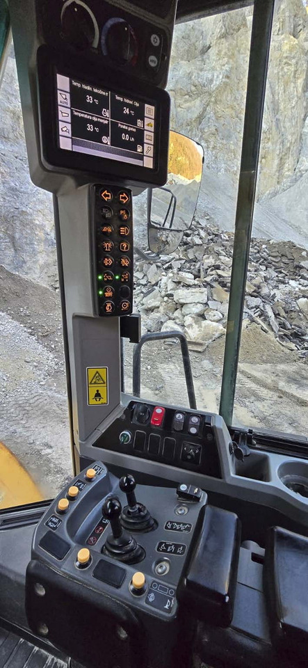 Колесен товарач CATERPILLAR 966MXE: снимка 17 Колесен товарач CATERPILLAR 966MXE: снимка 17