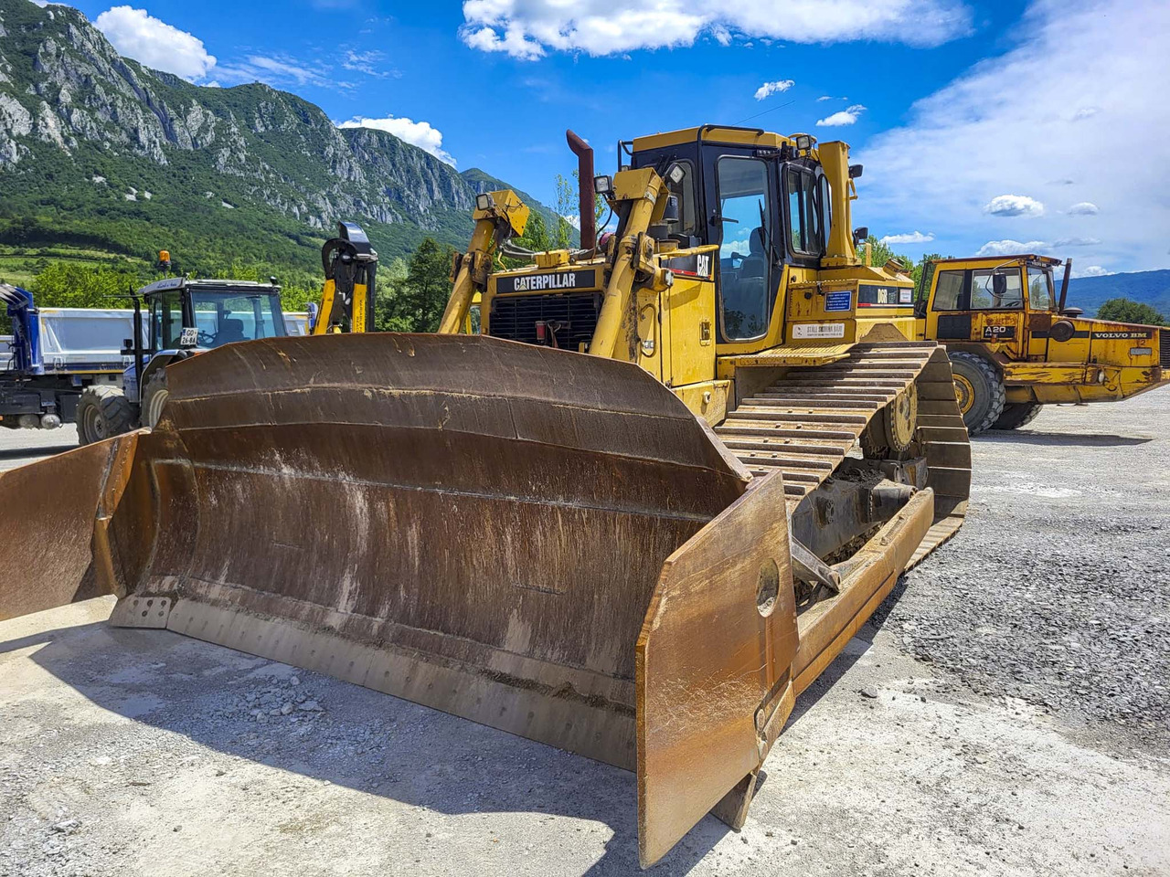 CATERPILLAR D6R - Булдозер: снимка 5 CATERPILLAR D6R - Булдозер: снимка 5