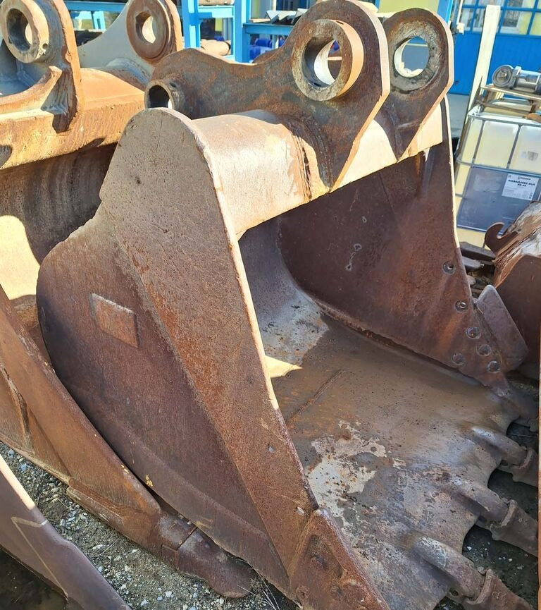 Digging bucket 1700 mm - Кофа за багер: снимка 1 Digging bucket 1700 mm - Кофа за багер: снимка 1