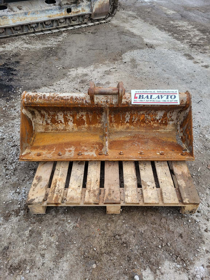 Ditch cleaning bucket 1400 mm VTN for 8-11 ton excavators - Кофа за багер за Строителна техника: снимка 1 Ditch cleaning bucket 1400 mm VTN for 8-11 ton excavators - Кофа за багер за Строителна техника: снимка 1