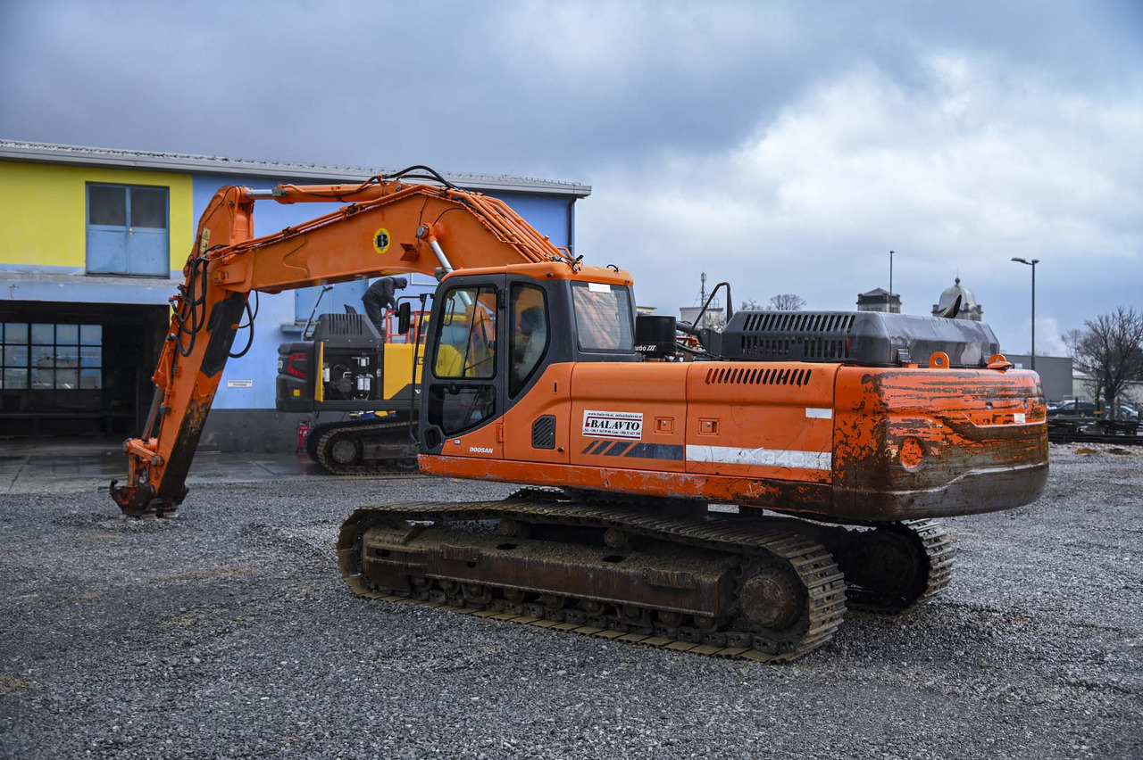 Doosan DX340LC - Верижен багер: снимка 4 Doosan DX340LC - Верижен багер: снимка 4