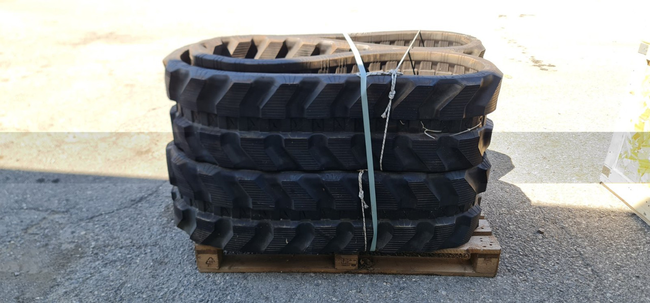 ITR 350x73x76KU - Гумени/ Метални вериги за Мини багер: снимка 2 ITR 350x73x76KU - Гумени/ Метални вериги за Мини багер: снимка 2