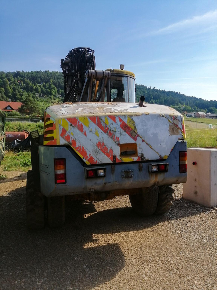 MECALAC 14 MXT - Колесен багер: снимка 2 MECALAC 14 MXT - Колесен багер: снимка 2