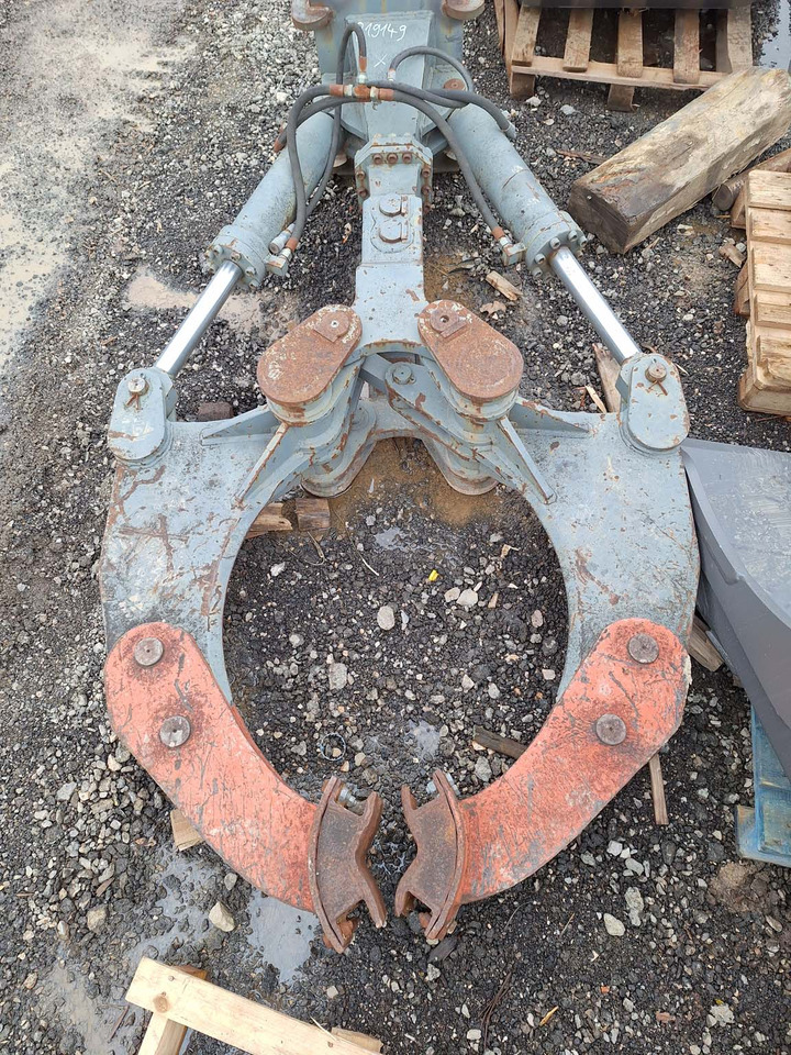 Pipe grab - Грайфер за Строителна техника: снимка 1 Pipe grab - Грайфер за Строителна техника: снимка 1