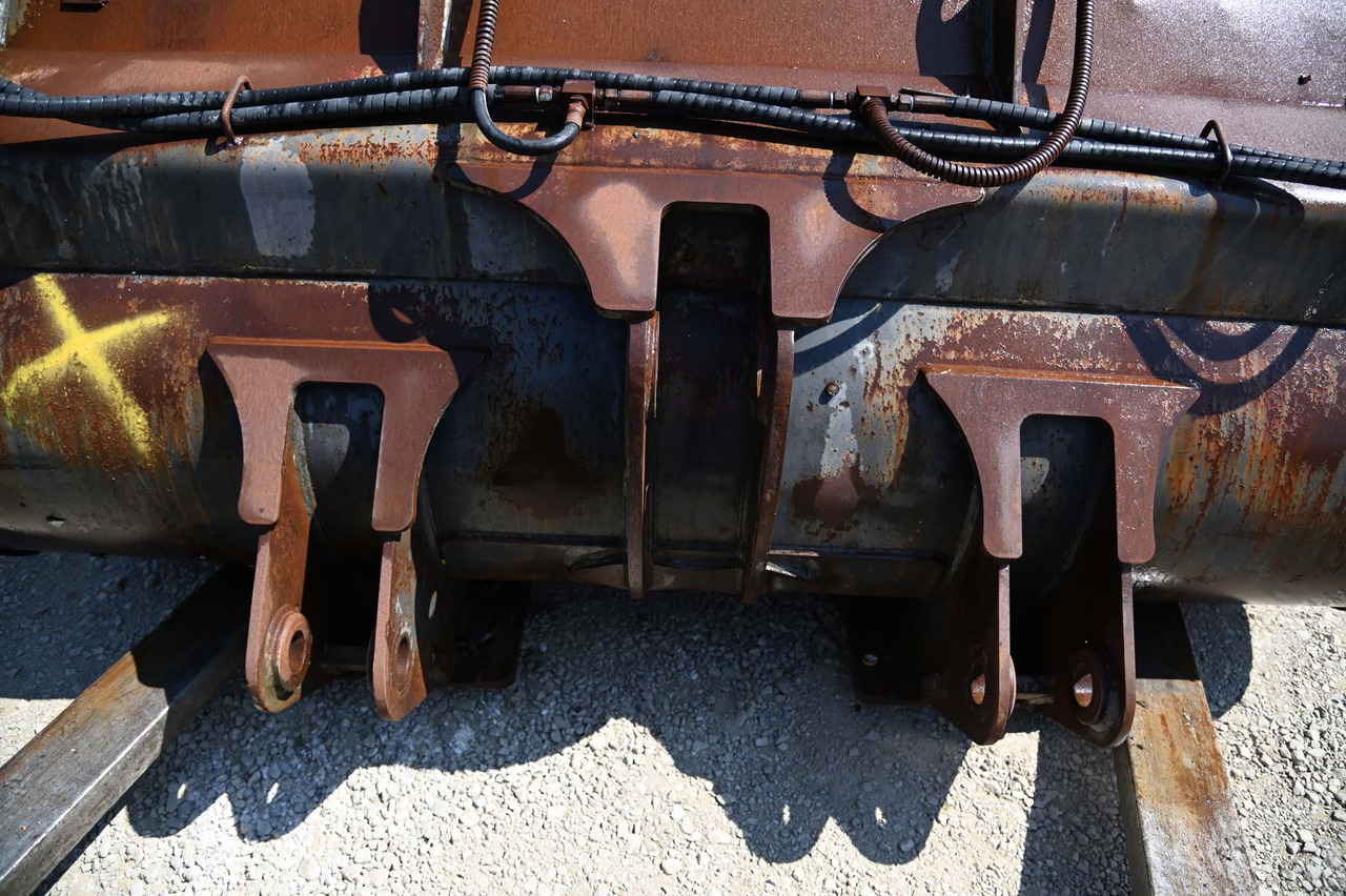 TREVI BENNE loader bucket 2500 mm - Кофа за товарач: снимка 5 TREVI BENNE loader bucket 2500 mm - Кофа за товарач: снимка 5