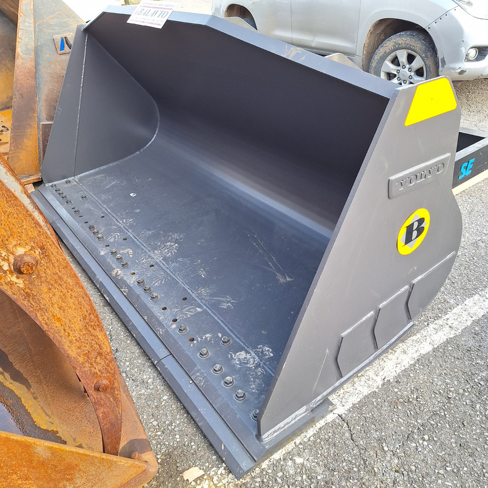 VOLVO 2880 mm for 18-22 ton wheel loaders - Кофа за товарач за Строителна техника: снимка 1 VOLVO 2880 mm for 18-22 ton wheel loaders - Кофа за товарач за Строителна техника: снимка 1