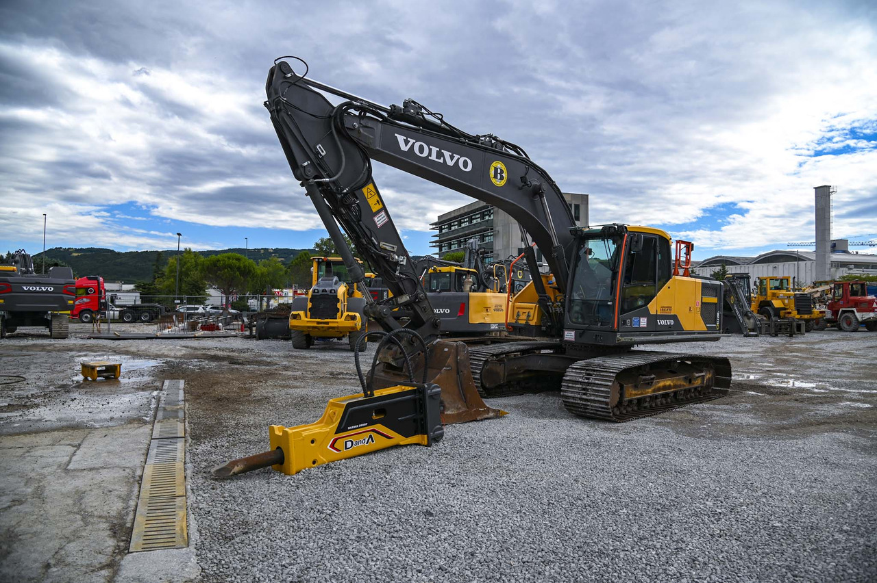 VOLVO EC220EL - Верижен багер: снимка 3 VOLVO EC220EL - Верижен багер: снимка 3