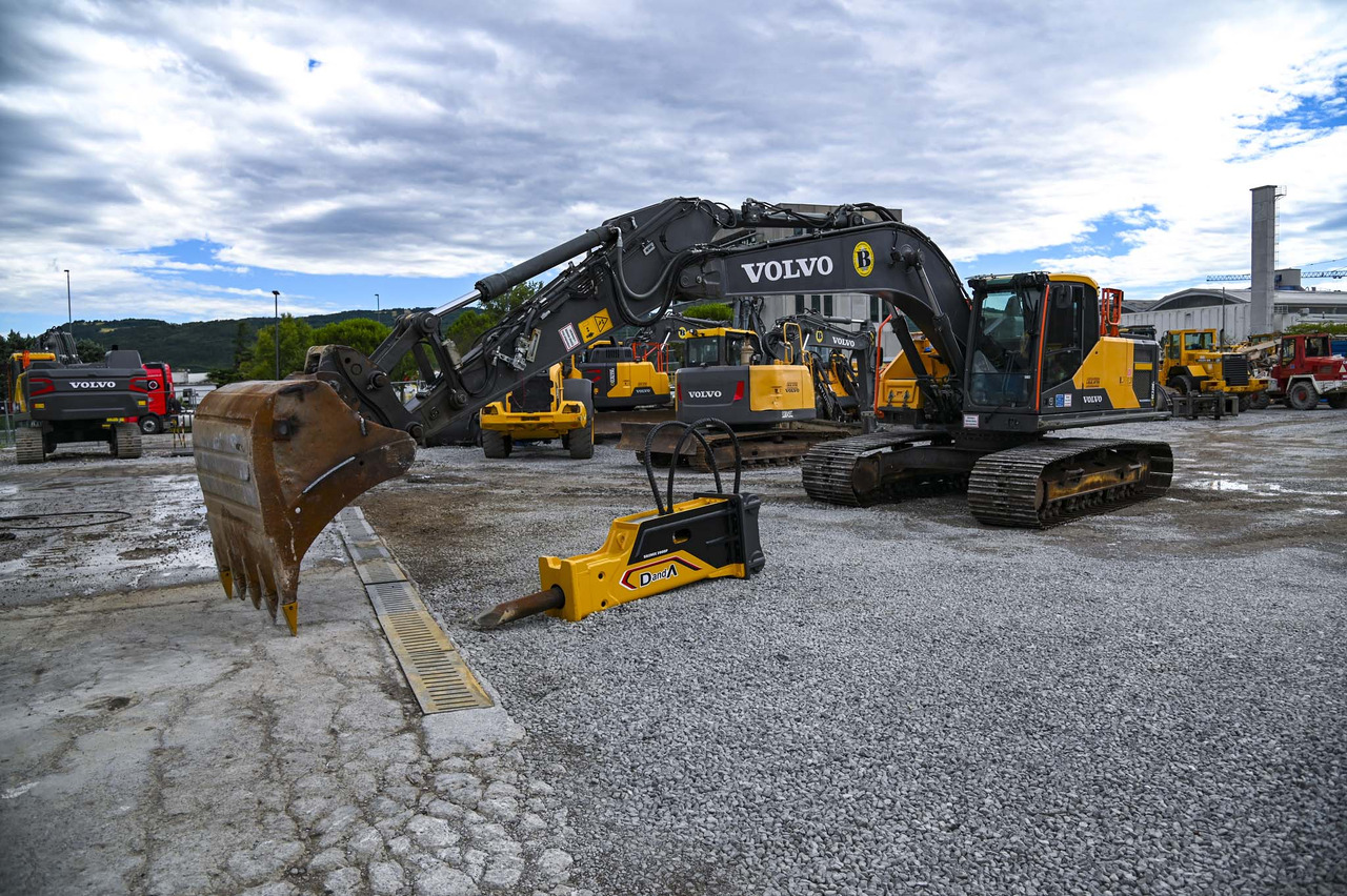 VOLVO EC220EL - Верижен багер: снимка 2 VOLVO EC220EL - Верижен багер: снимка 2