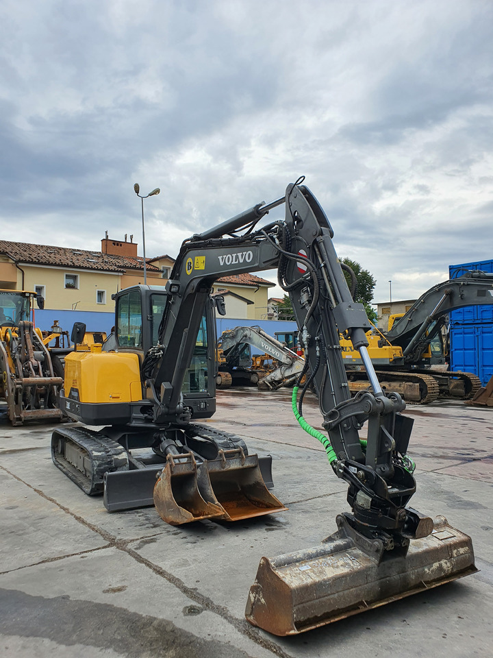 VOLVO EC60E - Мини багер: снимка 5 VOLVO EC60E - Мини багер: снимка 5