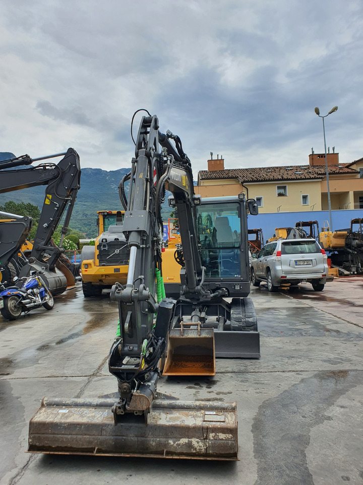VOLVO EC60E - Мини багер: снимка 4 VOLVO EC60E - Мини багер: снимка 4