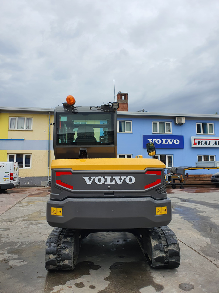 VOLVO EC60E - Мини багер: снимка 1 VOLVO EC60E - Мини багер: снимка 1