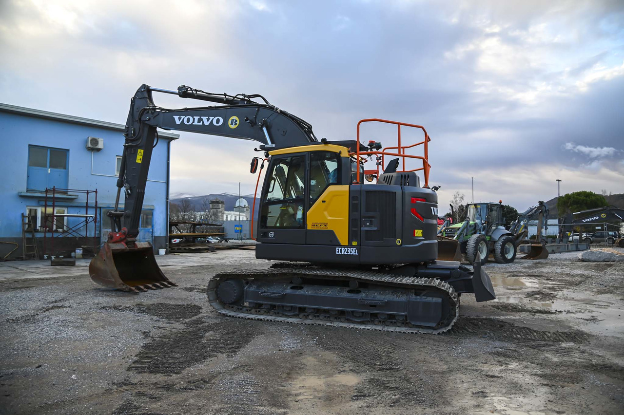 VOLVO ECR235EL - Верижен багер: снимка 3 VOLVO ECR235EL - Верижен багер: снимка 3