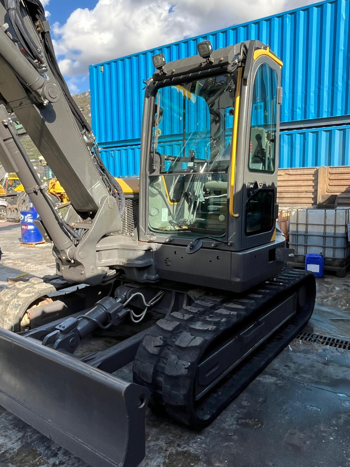 VOLVO ECR88D - Мини багер: снимка 4 VOLVO ECR88D - Мини багер: снимка 4