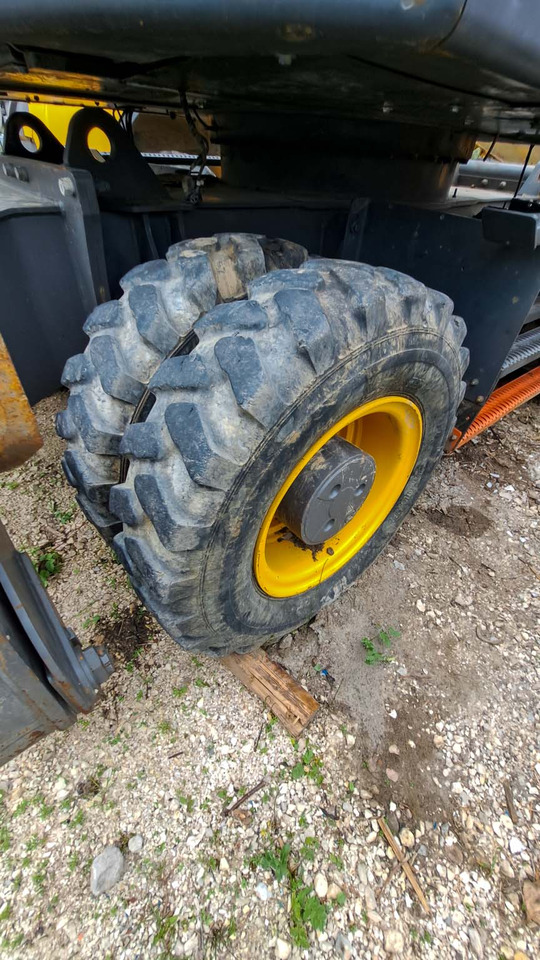 Колесен багер VOLVO EWR150E: снимка 16 Колесен багер VOLVO EWR150E: снимка 16