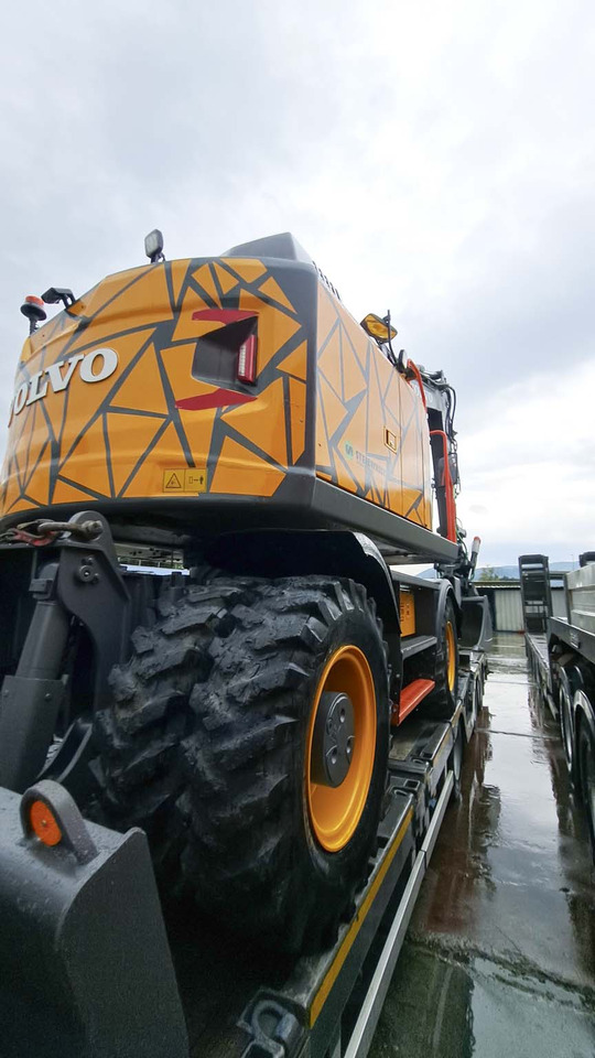 VOLVO EWR150E - Колесен багер: снимка 5 VOLVO EWR150E - Колесен багер: снимка 5