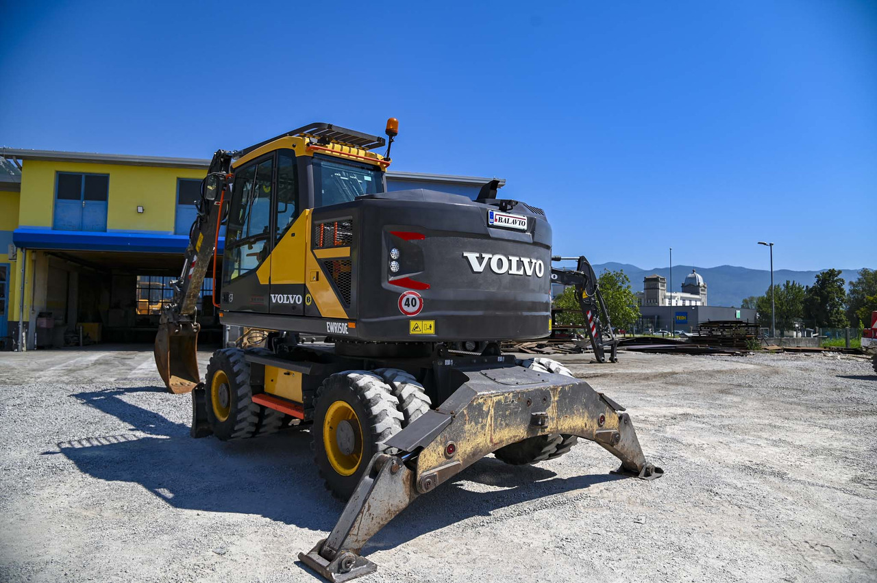 VOLVO EWR150E - Колесен багер: снимка 5 VOLVO EWR150E - Колесен багер: снимка 5