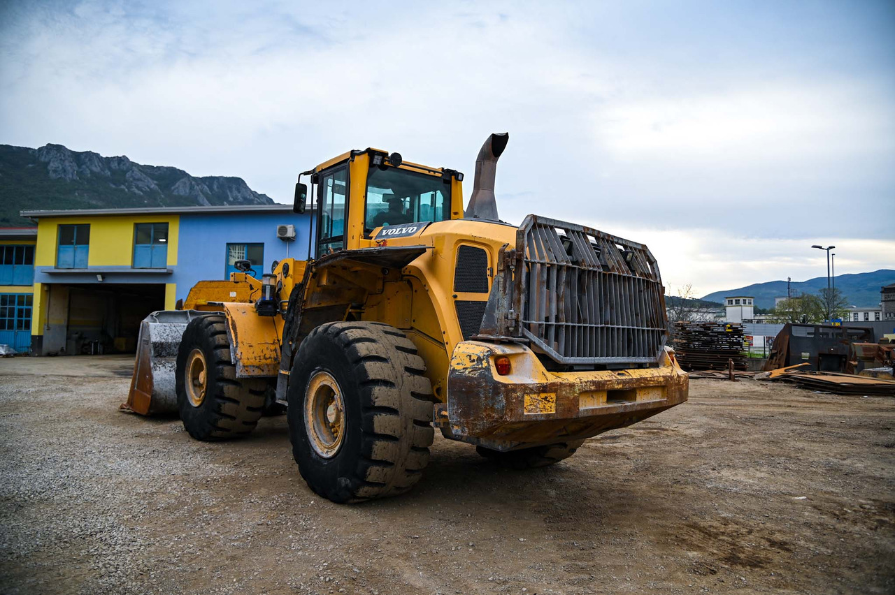 VOLVO L180G - Колесен товарач: снимка 4 VOLVO L180G - Колесен товарач: снимка 4