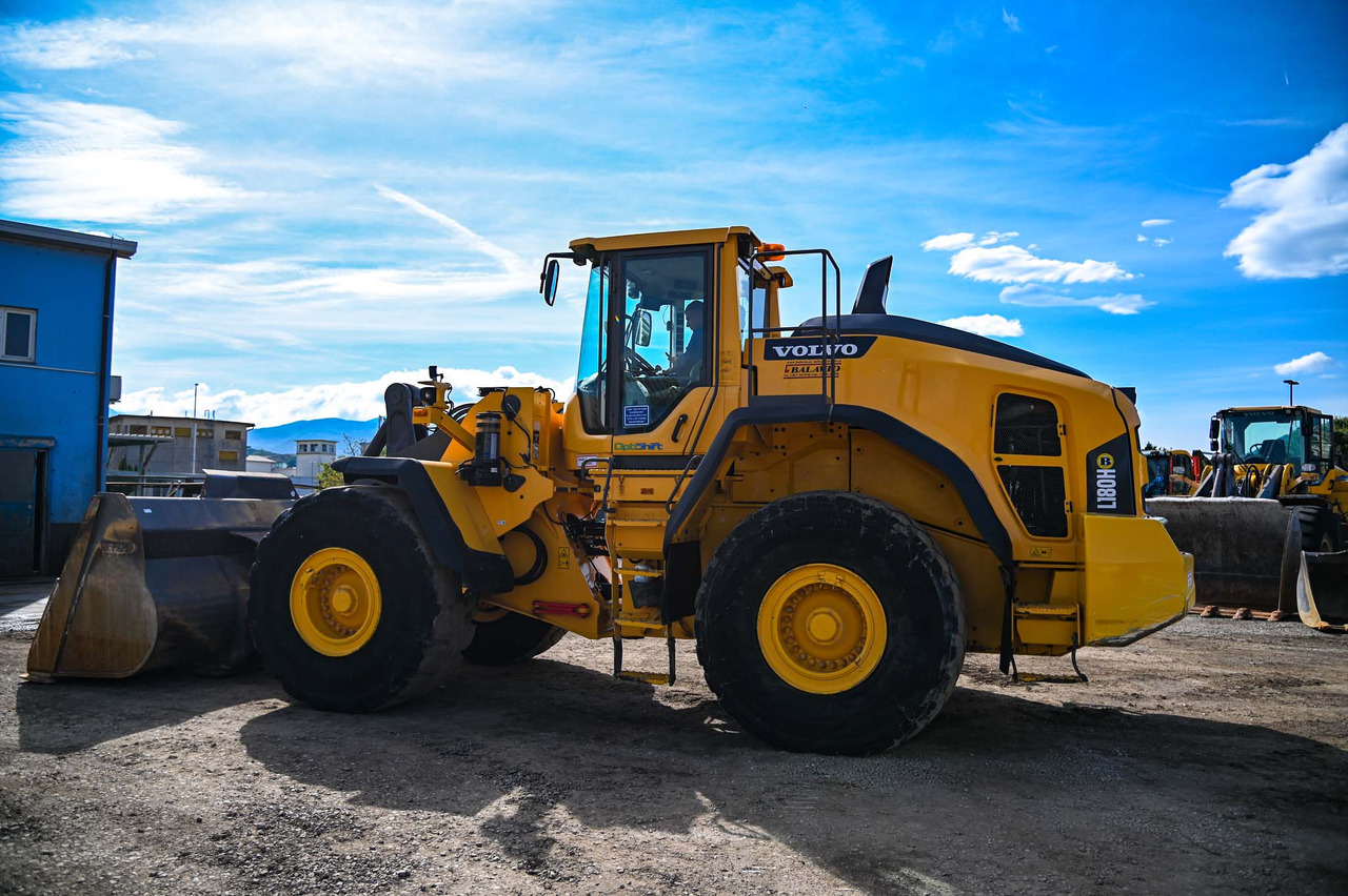 VOLVO L180H - Колесен товарач: снимка 3 VOLVO L180H - Колесен товарач: снимка 3