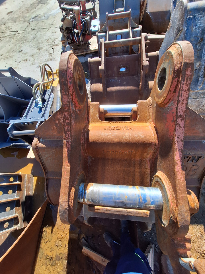 VTN Digging bucket 1300 mm Lehnhoff - Кофа за багер: снимка 3 VTN Digging bucket 1300 mm Lehnhoff - Кофа за багер: снимка 3