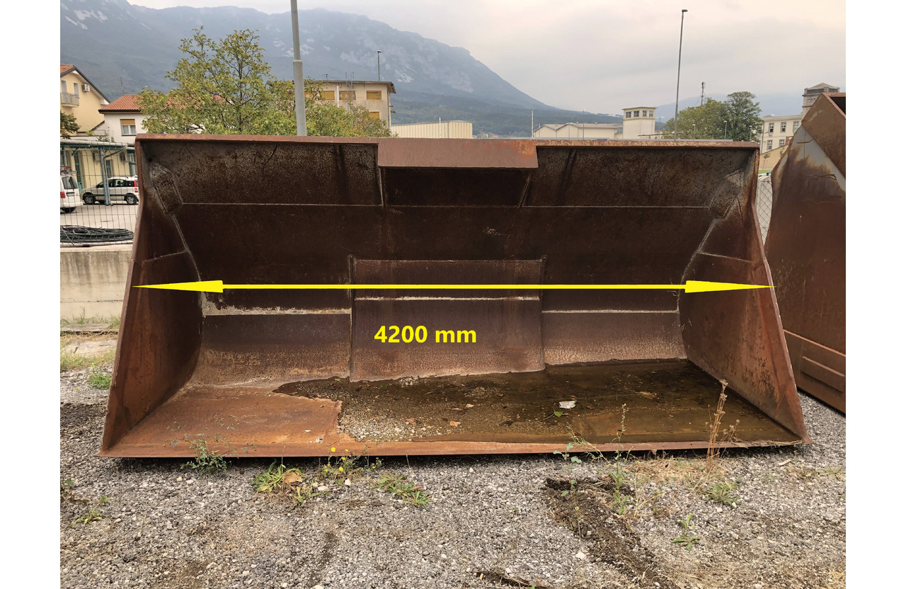 Verachtert loader bucket 4200 mm Volvo - Кофа за товарач: снимка 1 Verachtert loader bucket 4200 mm Volvo - Кофа за товарач: снимка 1