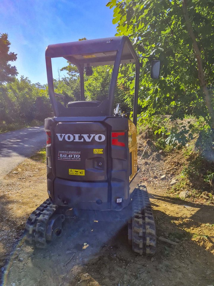 Volvo ECR18E - Мини багер: снимка 3 Volvo ECR18E - Мини багер: снимка 3