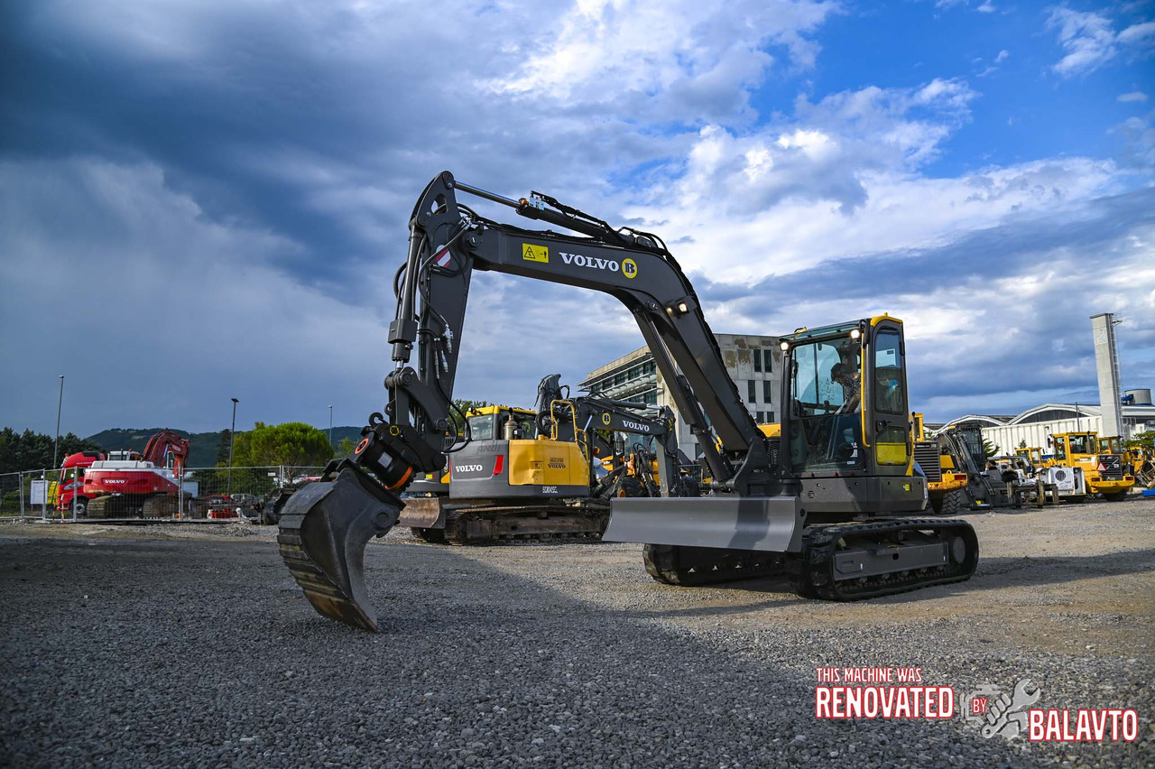 Volvo ECR88D - Мини багер: снимка 1 Volvo ECR88D - Мини багер: снимка 1