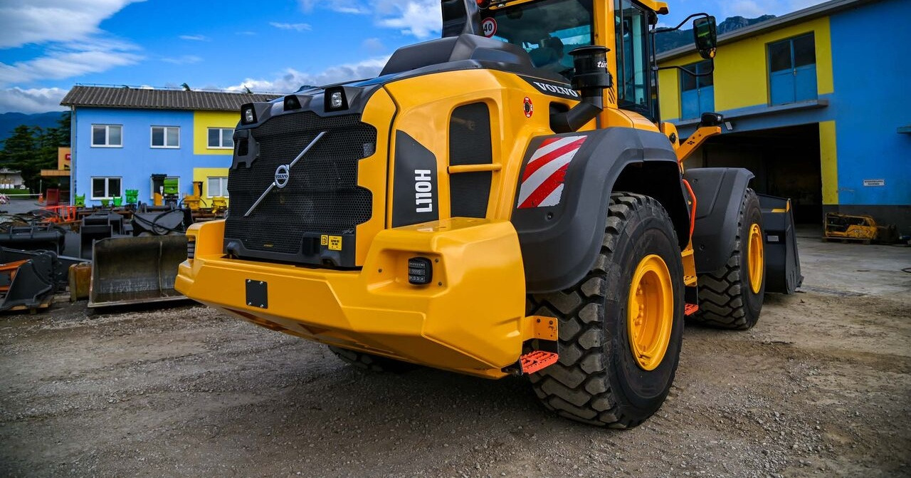 Volvo L110H - Колесен товарач: снимка 4 Volvo L110H - Колесен товарач: снимка 4