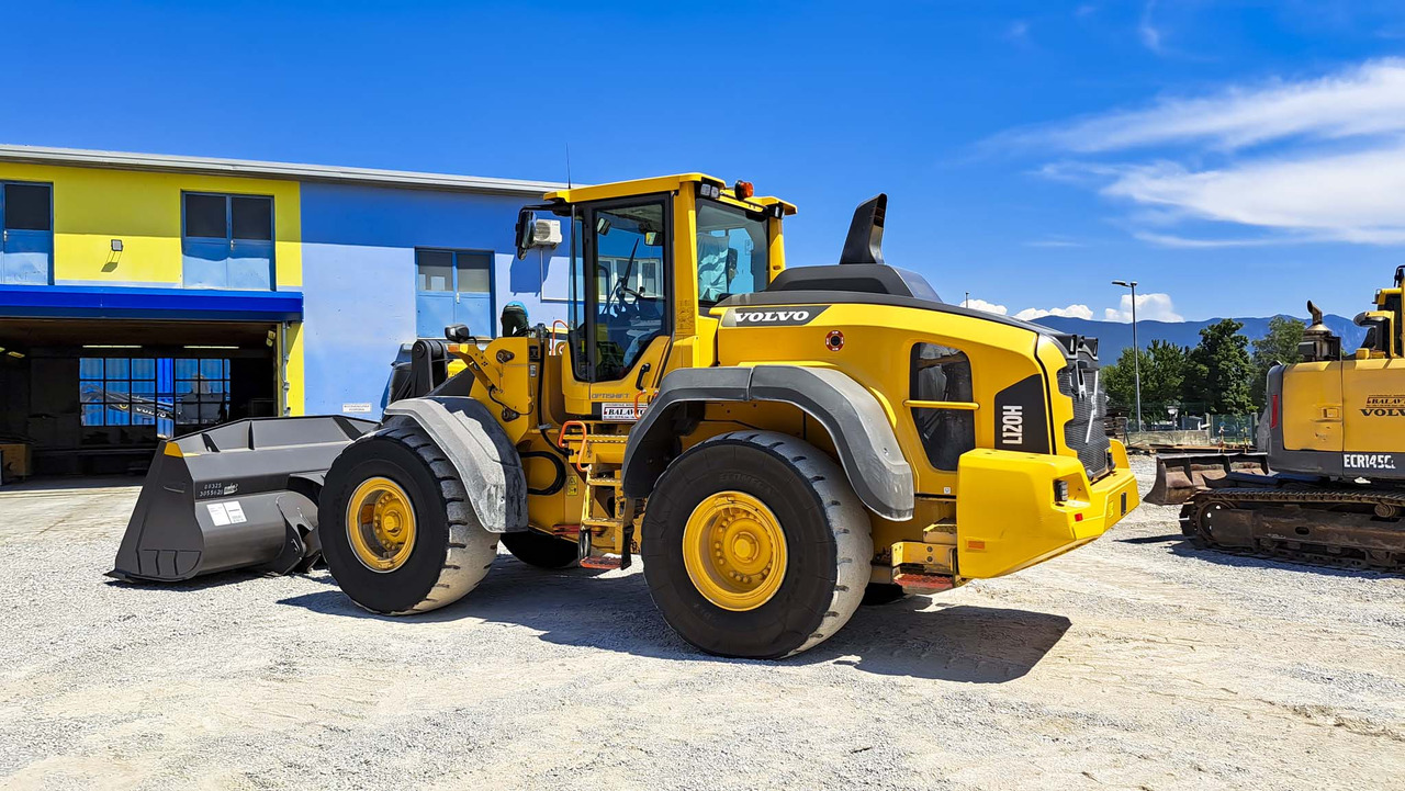Volvo L120H - Колесен товарач: снимка 4 Volvo L120H - Колесен товарач: снимка 4