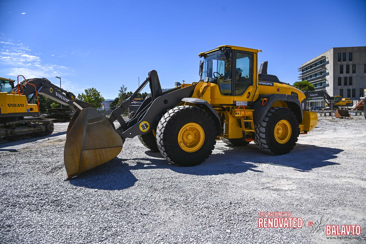 Volvo L120H - Колесен товарач: снимка 2 Volvo L120H - Колесен товарач: снимка 2
