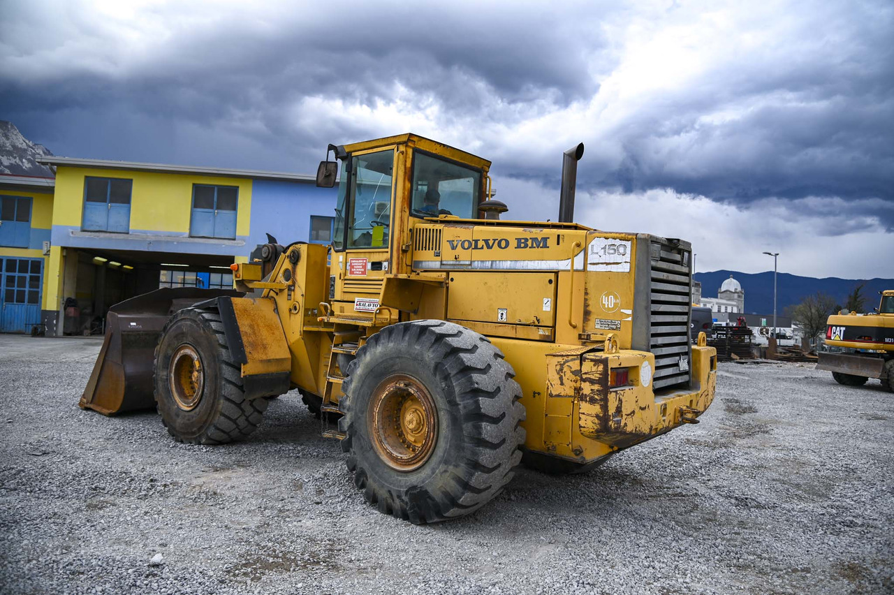 Volvo L150 - Колесен товарач: снимка 4 Volvo L150 - Колесен товарач: снимка 4
