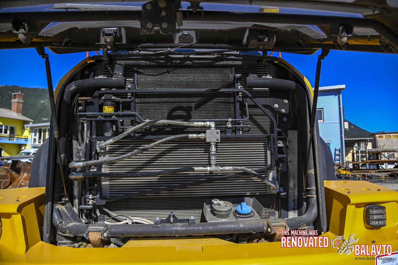 Колесен товарач Volvo L180H: снимка 34