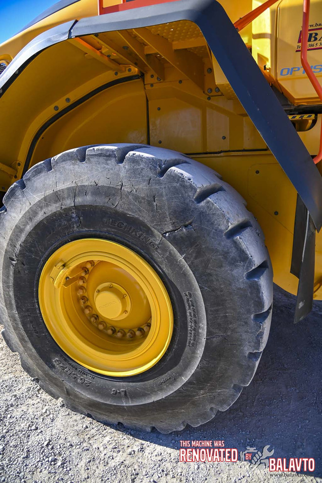 Колесен товарач Volvo L180H: снимка 28