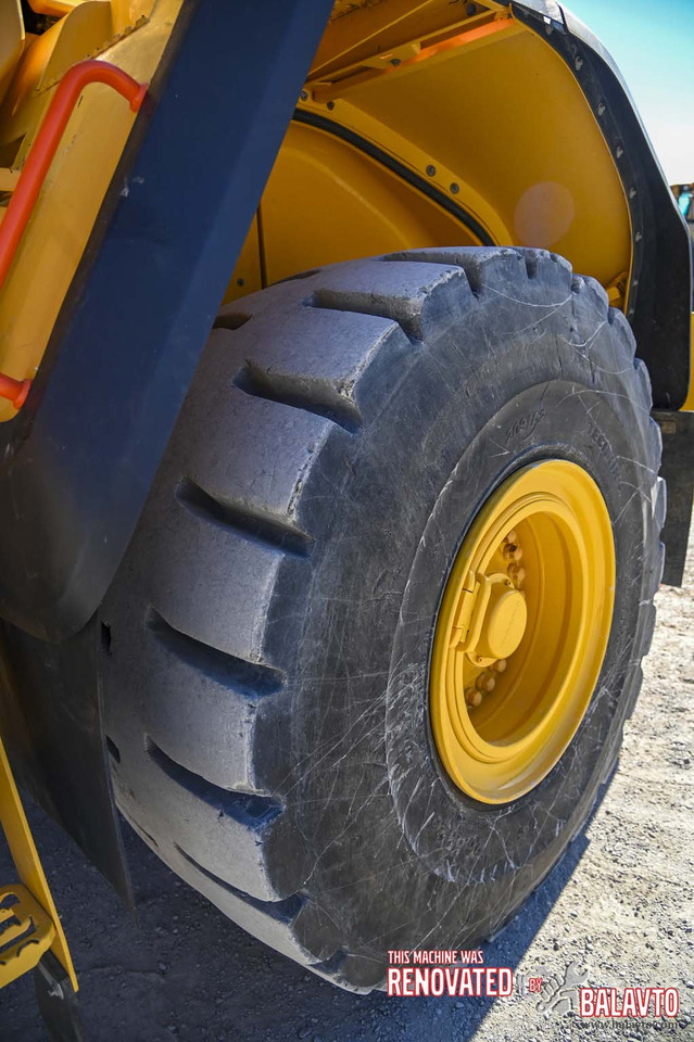 Колесен товарач Volvo L180H: снимка 25