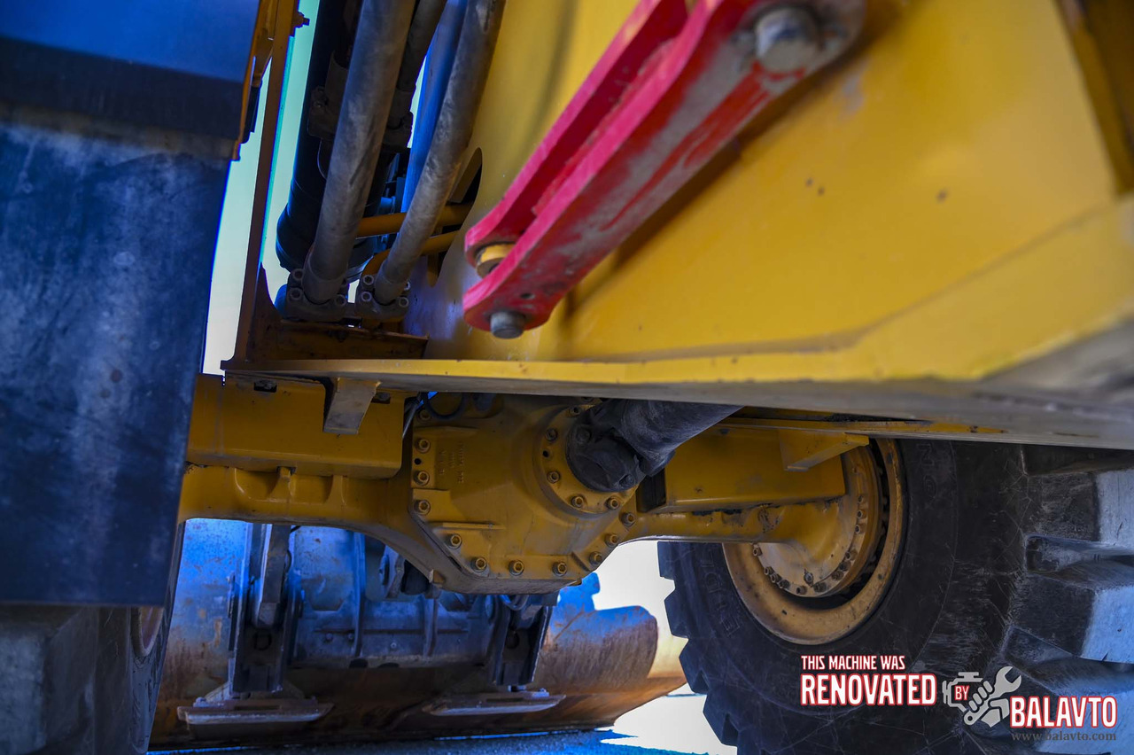 Колесен товарач Volvo L180H: снимка 19