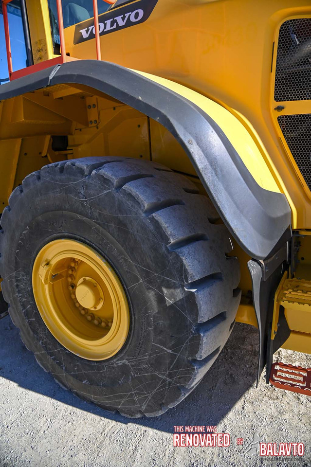 Колесен товарач Volvo L180H: снимка 26