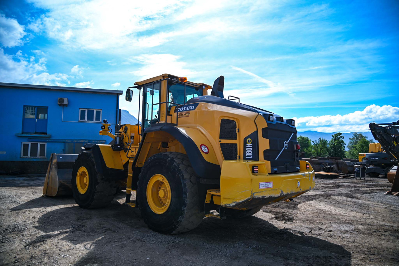 Volvo L180H - Колесен товарач: снимка 4 Volvo L180H - Колесен товарач: снимка 4