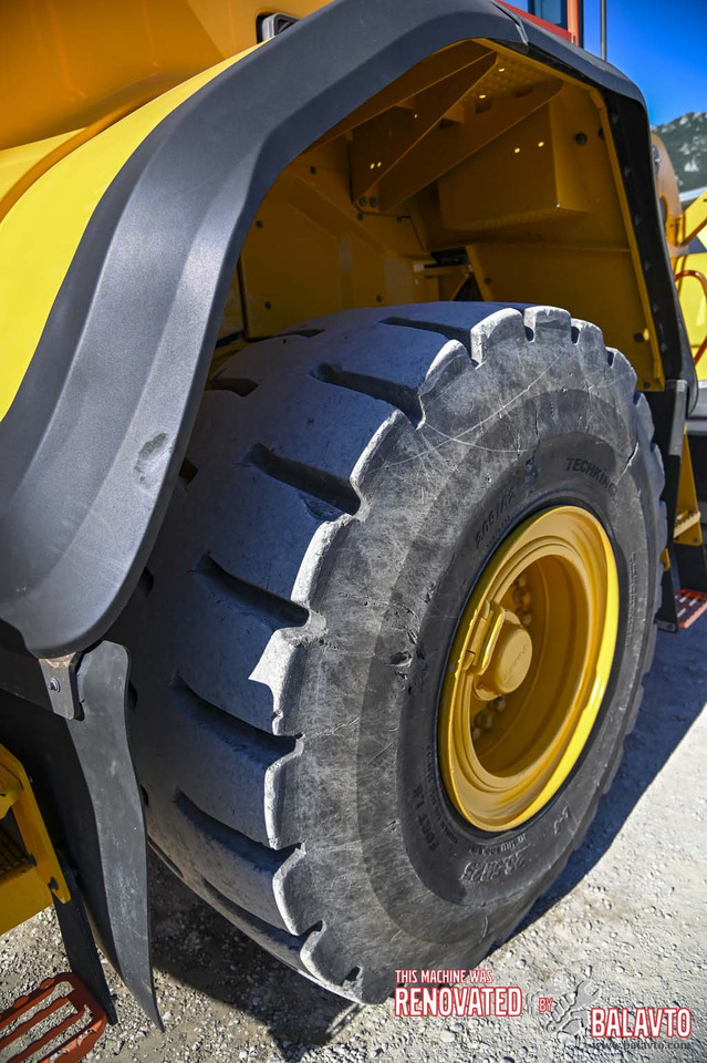Колесен товарач Volvo L180H: снимка 27