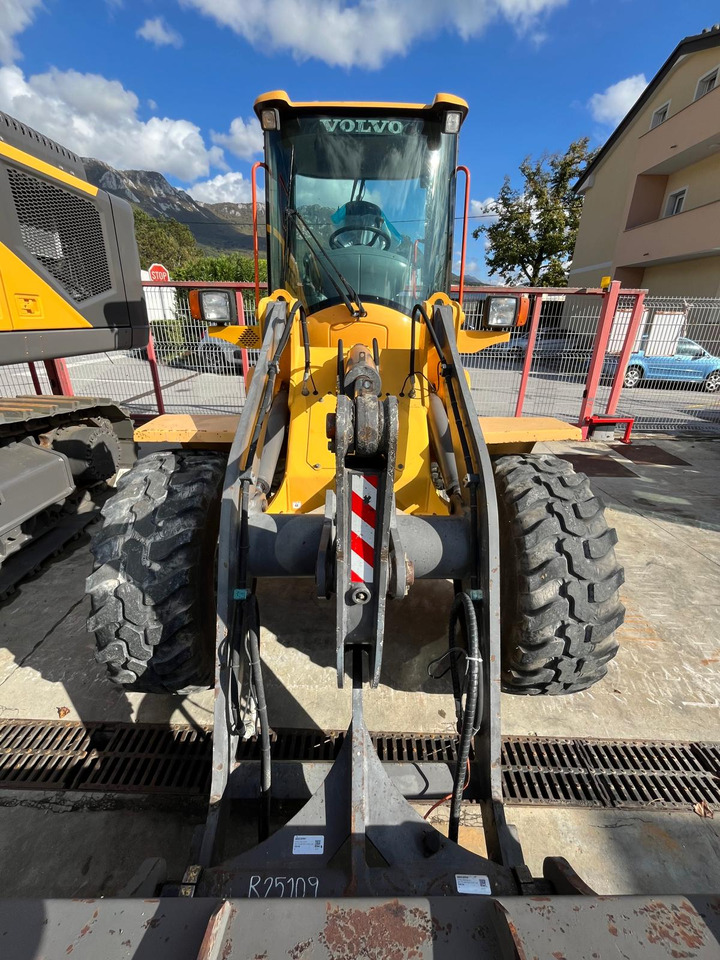 Volvo L35B - Колесен товарач: снимка 5 Volvo L35B - Колесен товарач: снимка 5