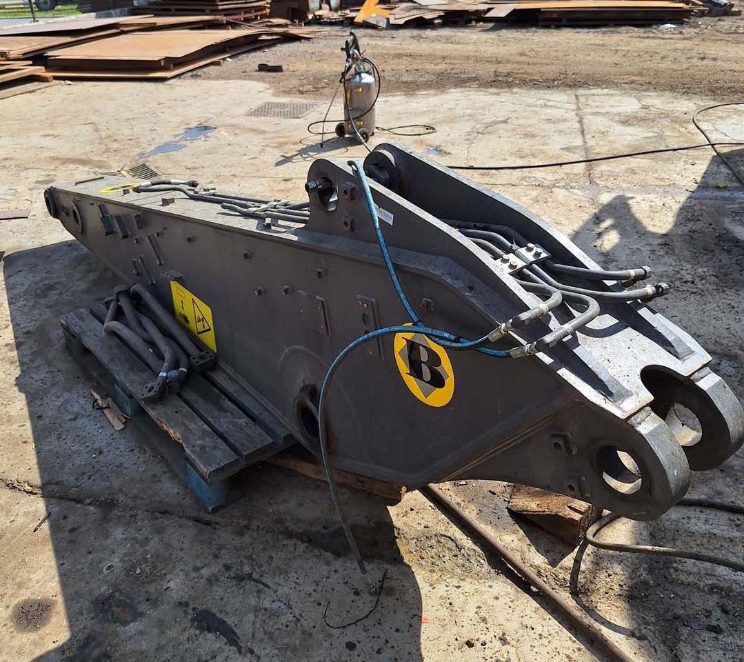 Volvo dipper arm 2500 mm Volvo EC220ENL - Стрела за Багер: снимка 2 Volvo dipper arm 2500 mm Volvo EC220ENL - Стрела за Багер: снимка 2