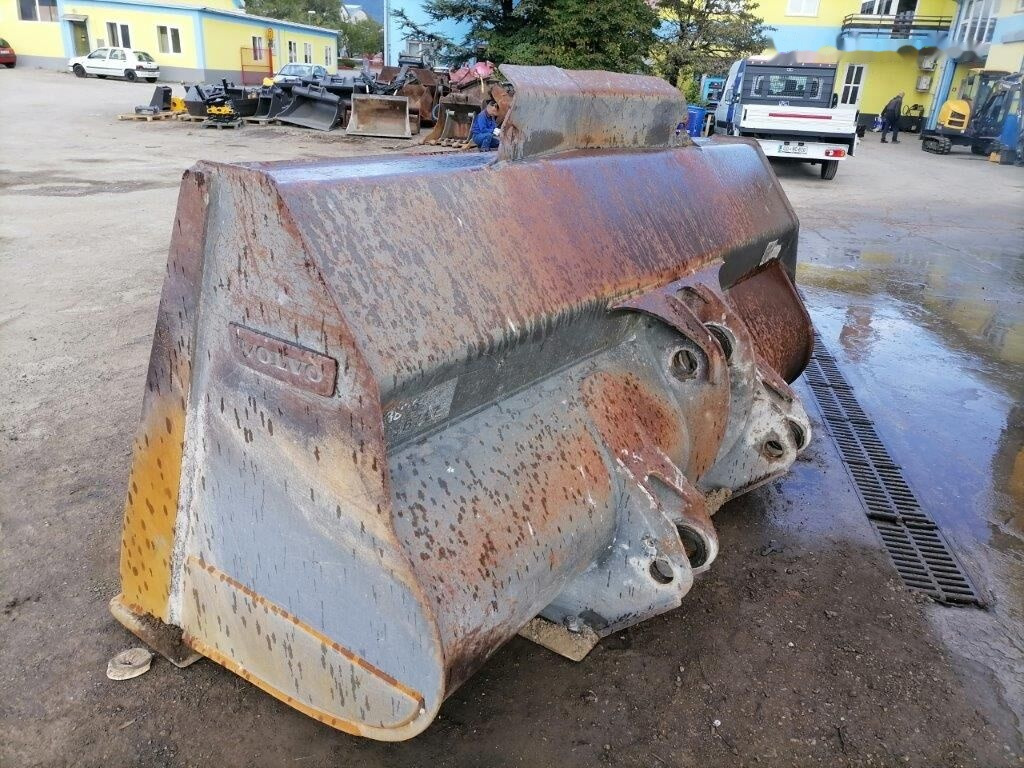 Volvo loader bucket 2800 mm - Кофа за товарач: снимка 5 Volvo loader bucket 2800 mm - Кофа за товарач: снимка 5