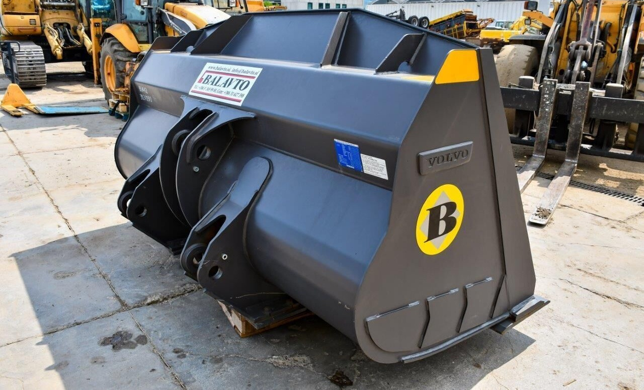 Volvo loader bucket 2800 mm for Volvo wheel loaders - Кофа за товарач: снимка 3 Volvo loader bucket 2800 mm for Volvo wheel loaders - Кофа за товарач: снимка 3
