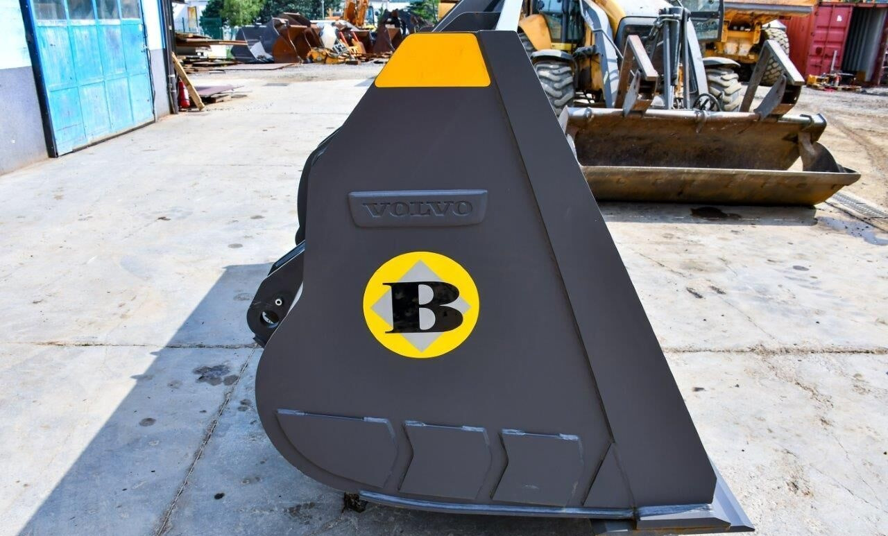 Volvo loader bucket 2800 mm for Volvo wheel loaders - Кофа за товарач: снимка 4 Volvo loader bucket 2800 mm for Volvo wheel loaders - Кофа за товарач: снимка 4