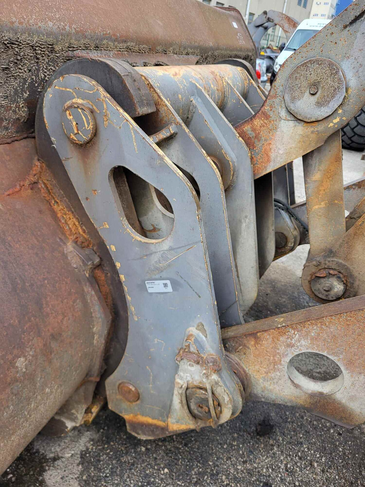 Volvo quick coupler - Бързо сменник за Товарач: снимка 1 Volvo quick coupler - Бързо сменник за Товарач: снимка 1