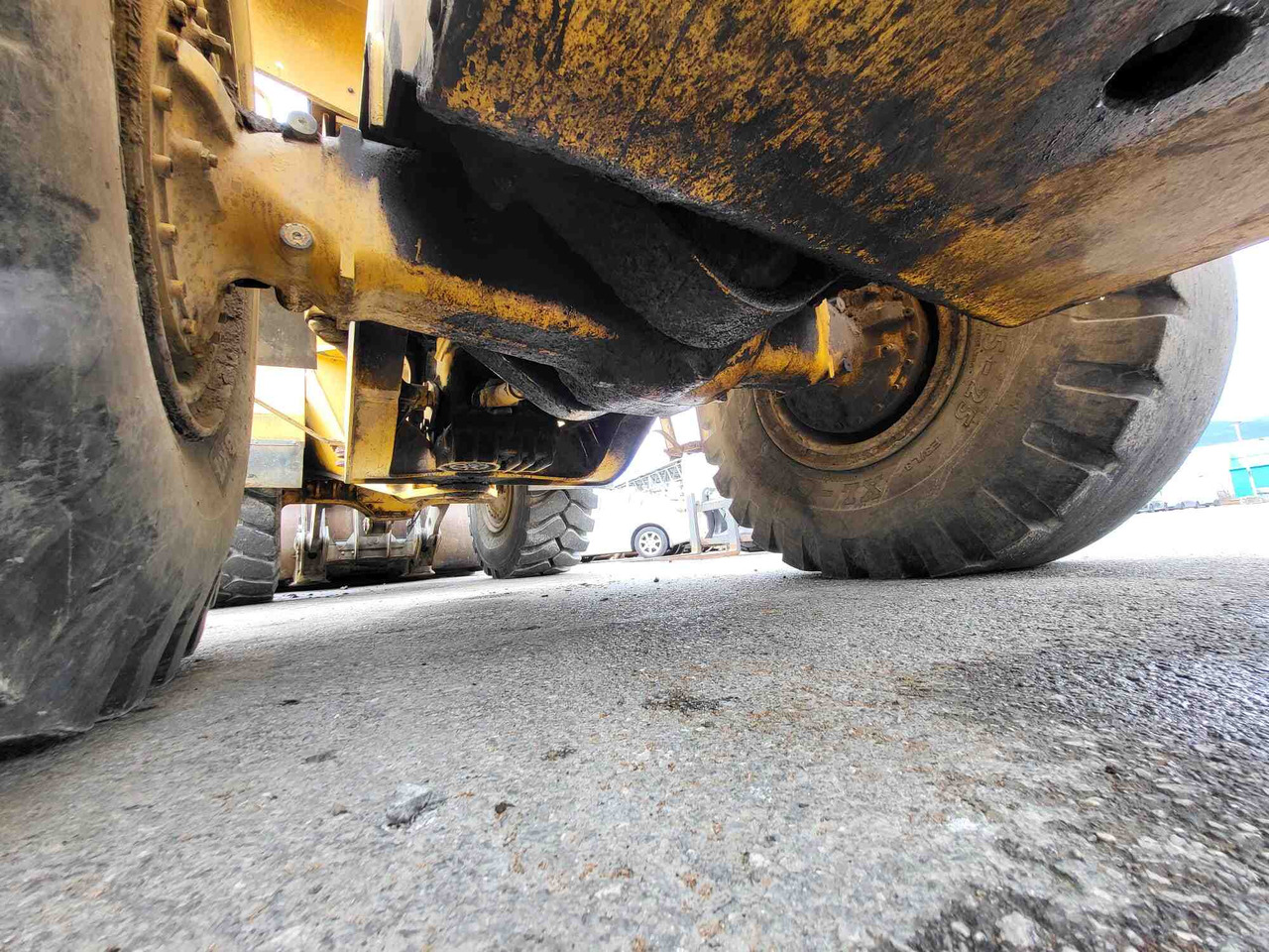 Volvo rear axle - Задна ос за Товарач: снимка 1 Volvo rear axle - Задна ос за Товарач: снимка 1