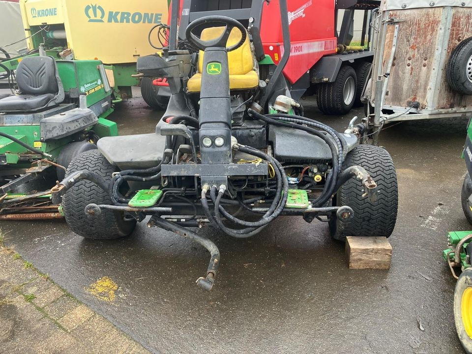 John Deere Spindelmäher, Großflächenmäher 2243, 2500A, 3235C - Косачка за трева: снимка 5 John Deere Spindelmäher, Großflächenmäher 2243, 2500A, 3235C - Косачка за трева: снимка 5