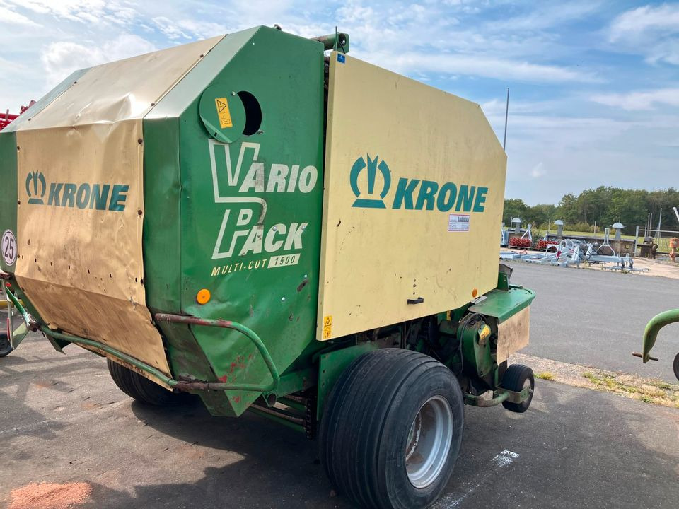 Krone Rundballenpresse VP 1500 MC Schneidwerk Netzbindung - Рулонна сламопреса: снимка 5 Krone Rundballenpresse VP 1500 MC Schneidwerk Netzbindung - Рулонна сламопреса: снимка 5