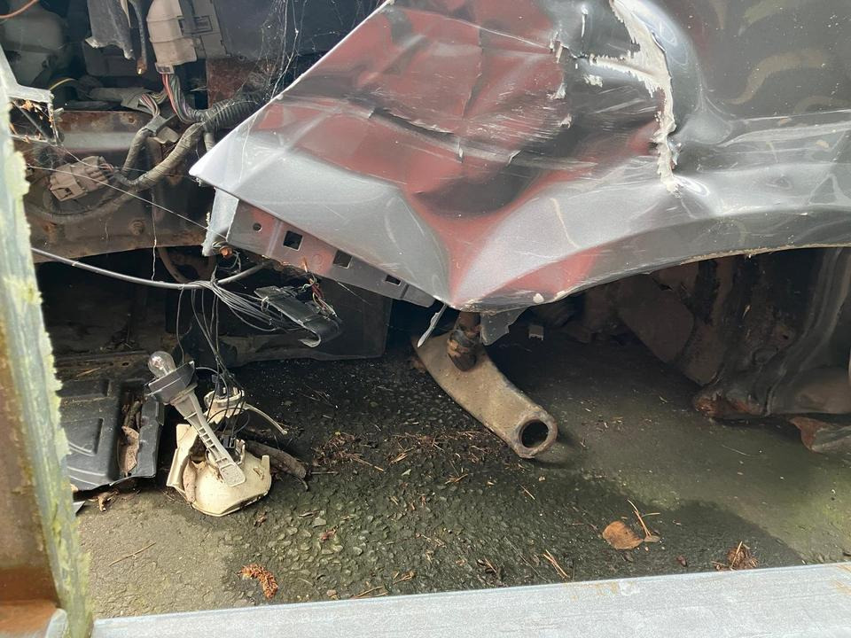 Mitsubishi Colt Unfallfahrzeug - Лек автомобил: снимка 5 Mitsubishi Colt Unfallfahrzeug - Лек автомобил: снимка 5