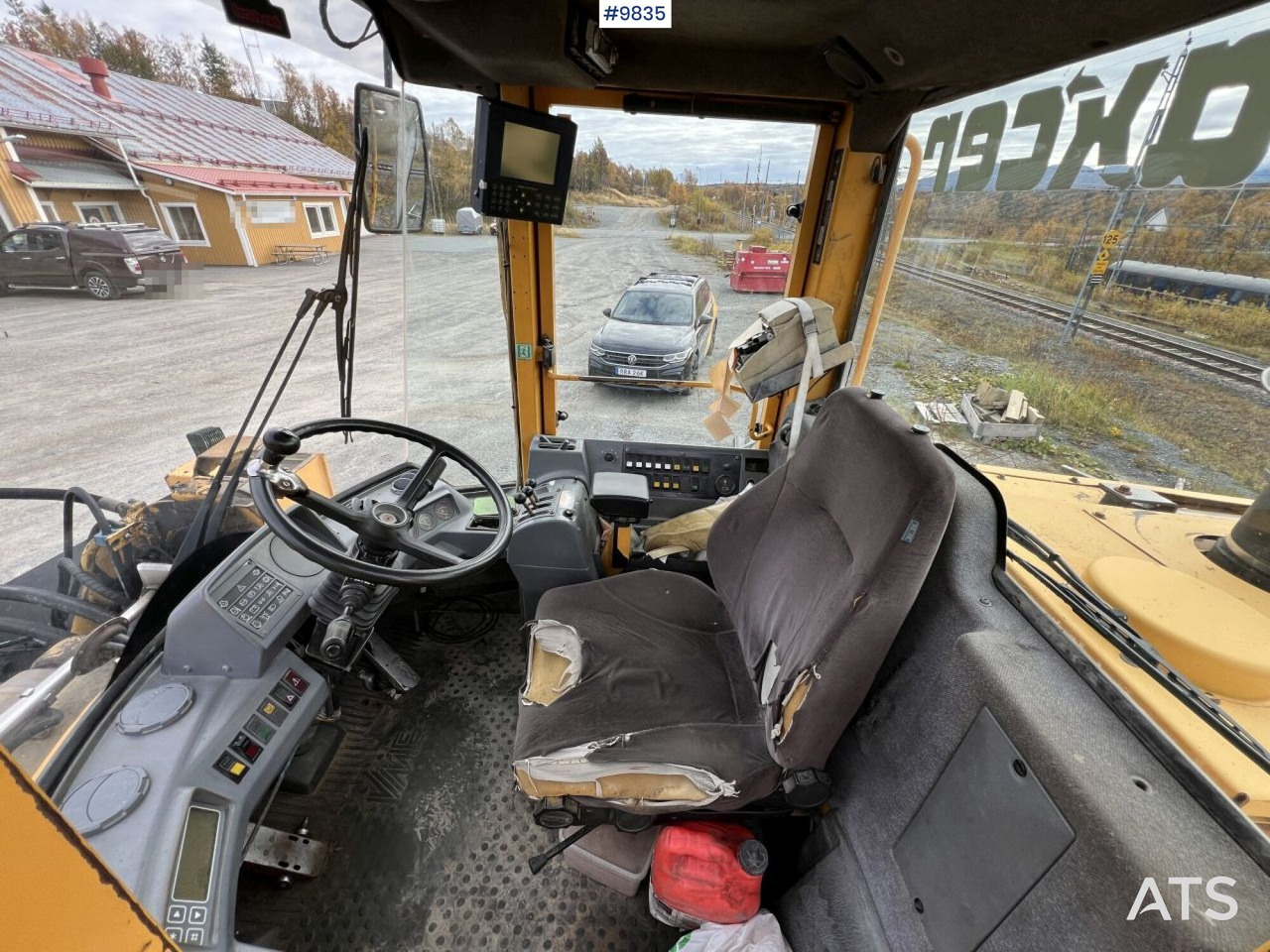 1995 Volvo L180C - Колесен товарач: снимка 5 1995 Volvo L180C - Колесен товарач: снимка 5