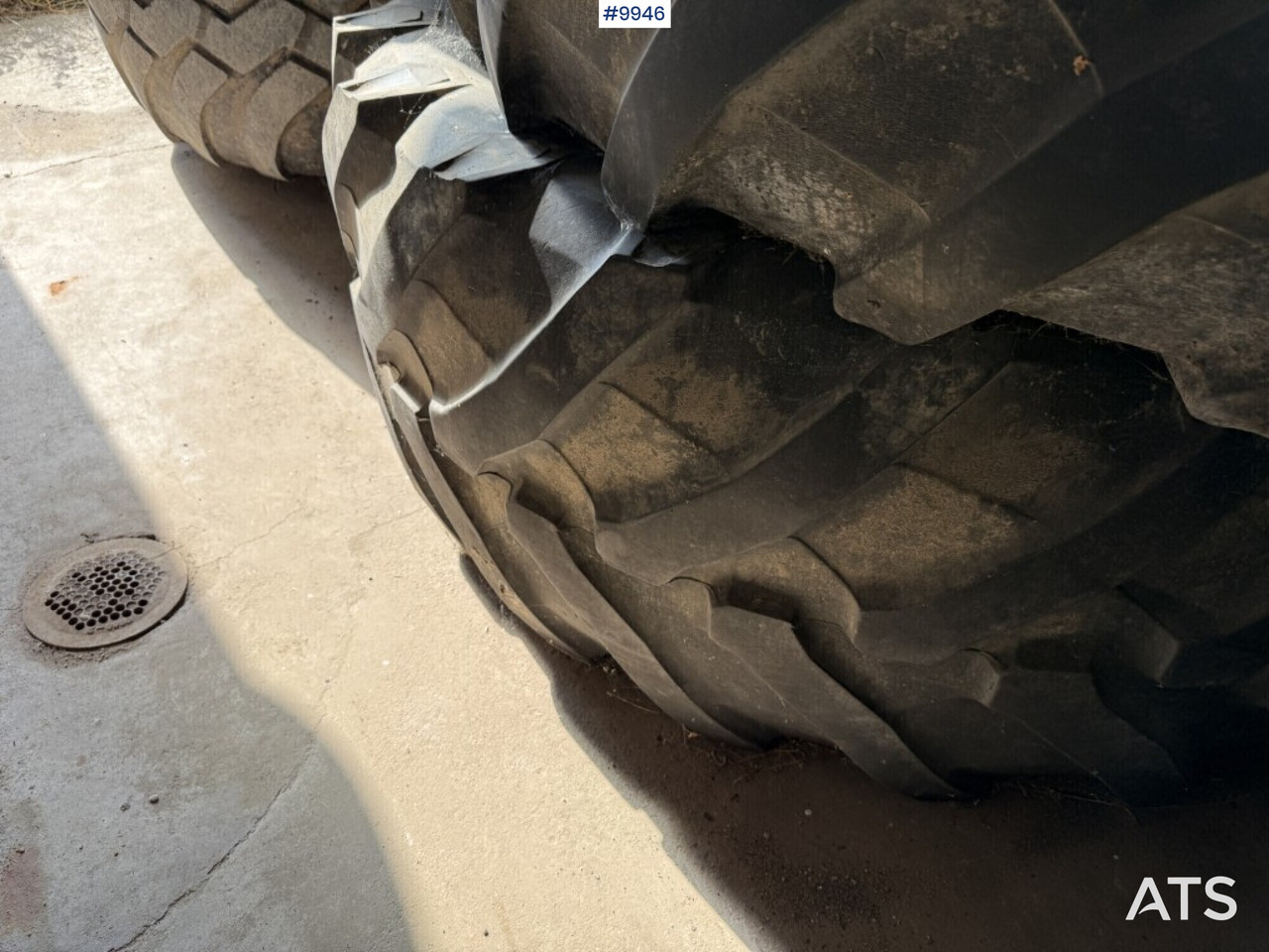 2 tires for tractor Pirelli 650/65R42 - Гума за Трактор: снимка 4 2 tires for tractor Pirelli 650/65R42 - Гума за Трактор: снимка 4